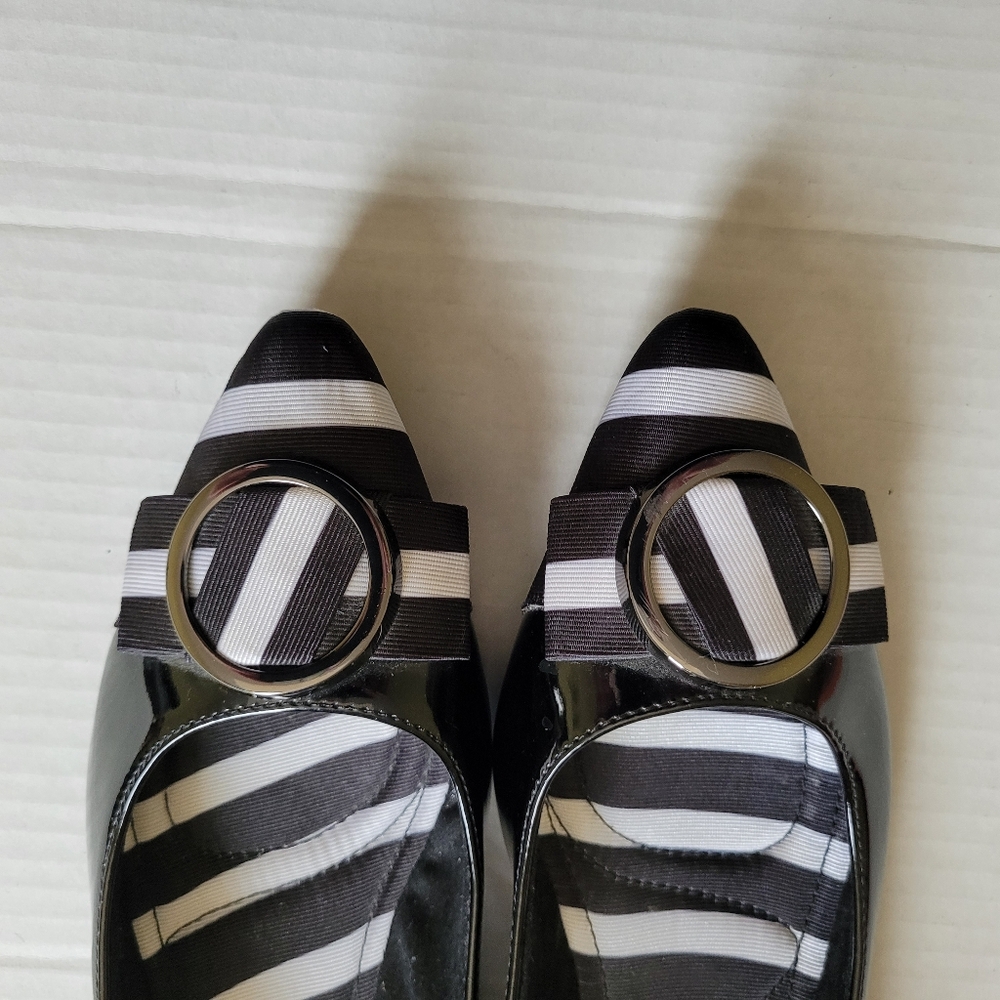 J Renee shoes black and white flats pointed toe patent leather preppy size 8 new - Picture 10 of 13